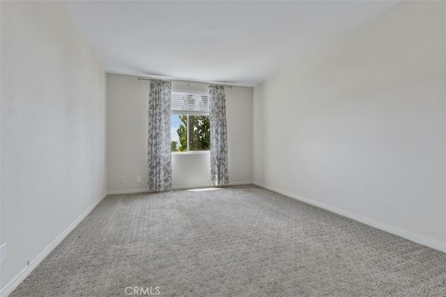 12830 Burbank 305, Valley Village, CA 91607