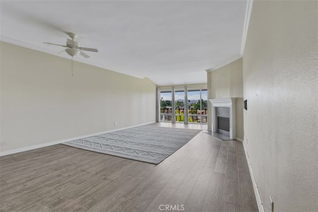 12830 Burbank 305, Valley Village, CA 91607