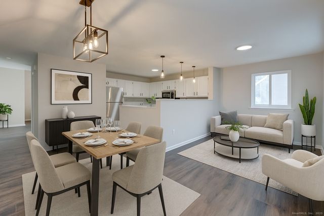 136 Pembroke Road 9-78, Danbury, CT 06811