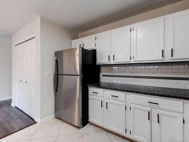 136 Pembroke Road 9-78, Danbury, CT 06811