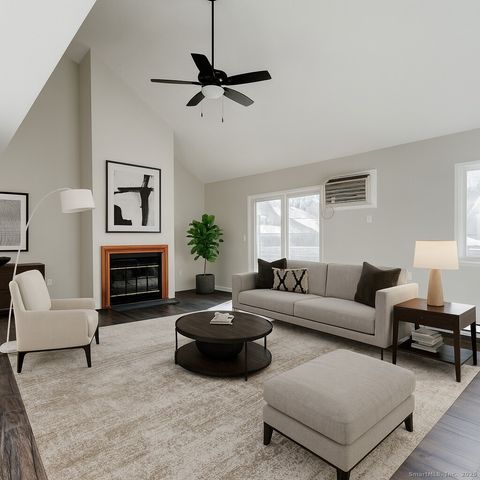 136 Pembroke Road 9-78, Danbury, CT 06811