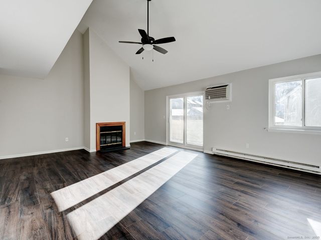 136 Pembroke Road 9-78, Danbury, CT 06811