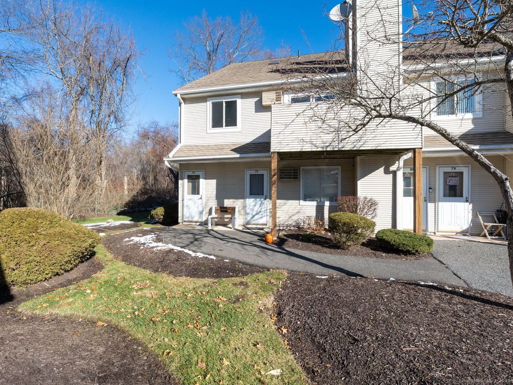 136 Pembroke Road 9-78, Danbury, CT 06811