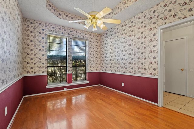 1534 Gunnison Trail, Lewisville, TX 75077