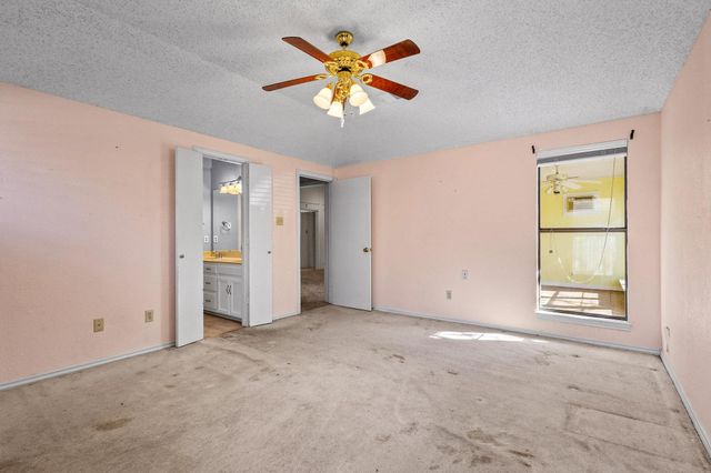 1534 Gunnison Trail, Lewisville, TX 75077