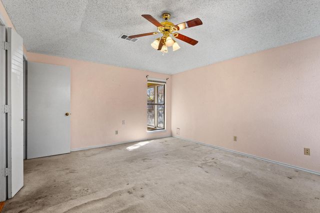 1534 Gunnison Trail, Lewisville, TX 75077