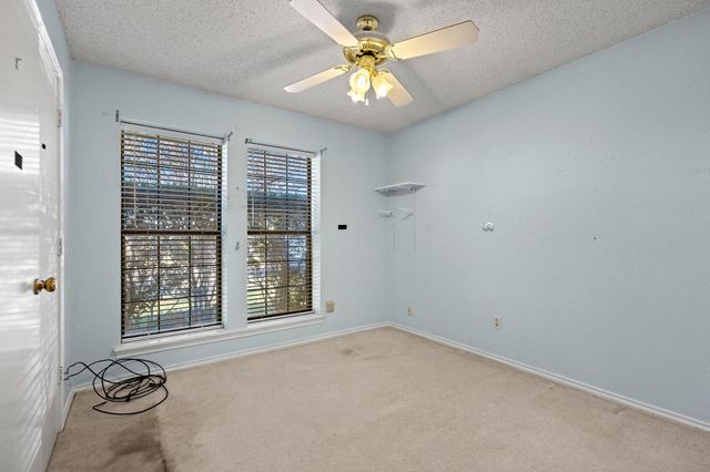 1534 Gunnison Trail, Lewisville, TX 75077