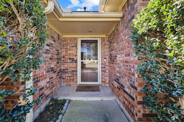 1534 Gunnison Trail, Lewisville, TX 75077