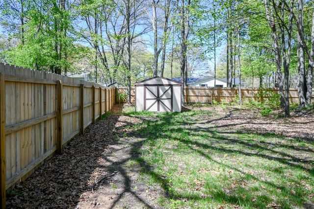 2908 Genesee Avenue, Muskegon, MI 49442