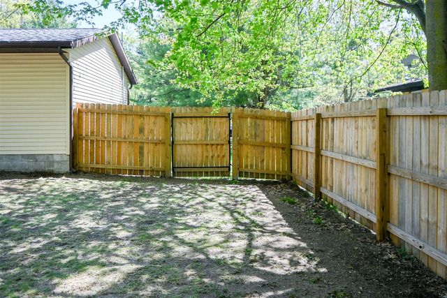 2908 Genesee Avenue, Muskegon, MI 49442