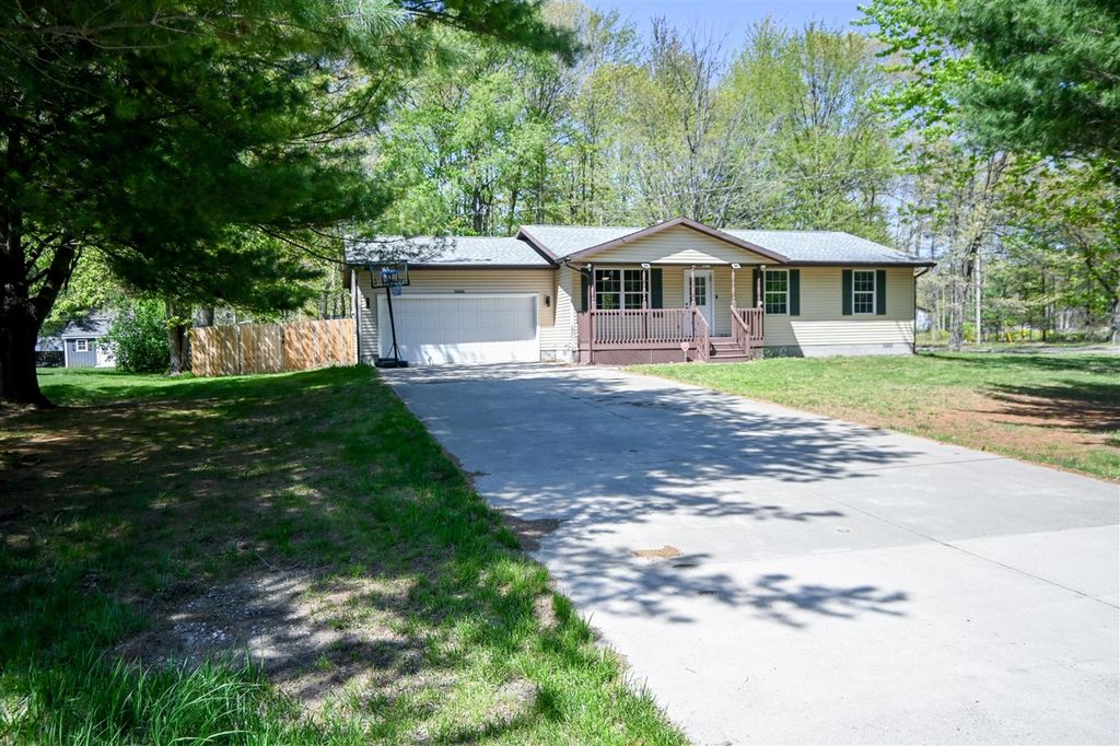 2908 Genesee Avenue, Muskegon, MI 49442