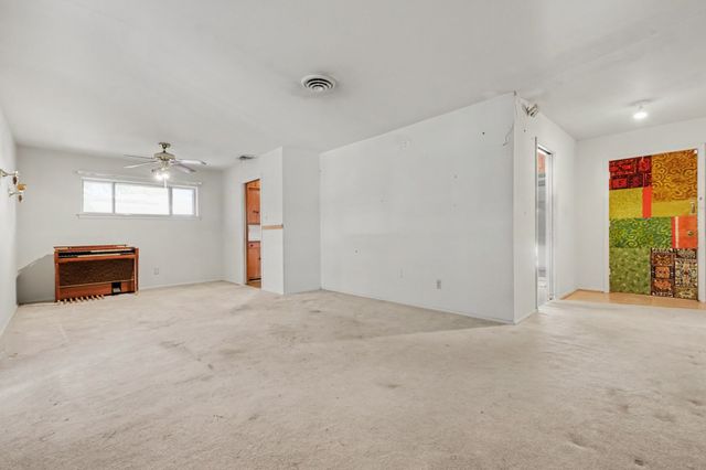 1932 Pilgrim Drive, Irving, TX 75061