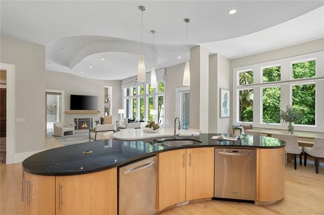 4915 Northway Drive NE, Sandy Springs, GA 30342