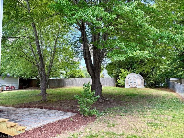 736 Huntington Court, Burlington, NC 27215