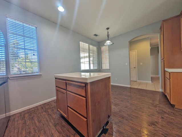 135 Gold Dust Dr, Valley Springs, CA 95252