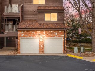 818 S Vance St A, Lakewood, CO 80226