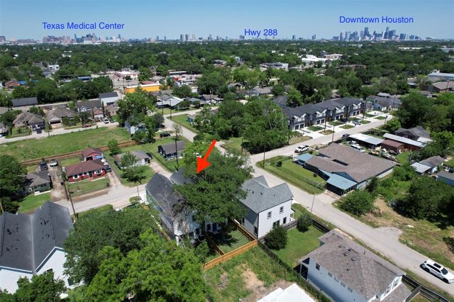 6809 Paris Street, Houston, TX 77021
