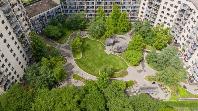 1225 Lasalle Avenue 1307, Minneapolis, MN 55403