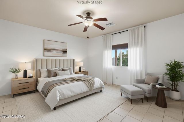 37 E Calle Trona, Green Valley, AZ 85614