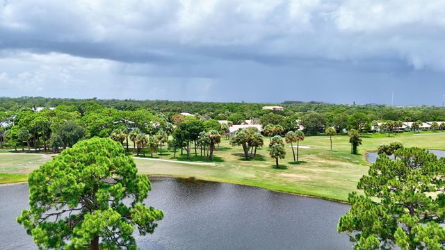 4062 Garden Villas Court, Fort Pierce, FL 34982