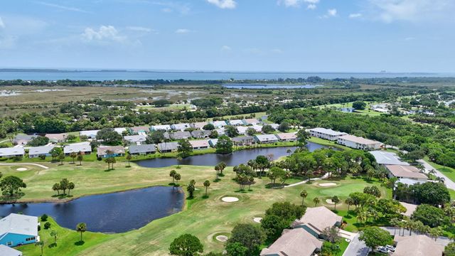 4062 Garden Villas Court, Fort Pierce, FL 34982
