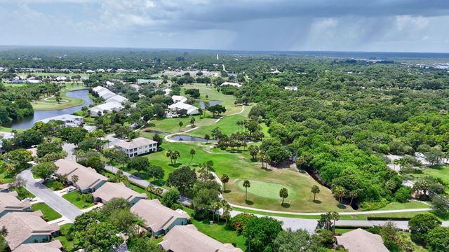 4062 Garden Villas Court, Fort Pierce, FL 34982