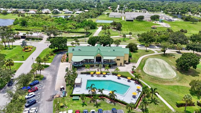 4062 Garden Villas Court, Fort Pierce, FL 34982
