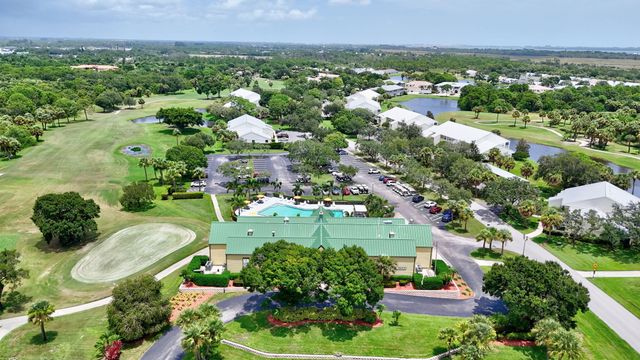 4062 Garden Villas Court, Fort Pierce, FL 34982