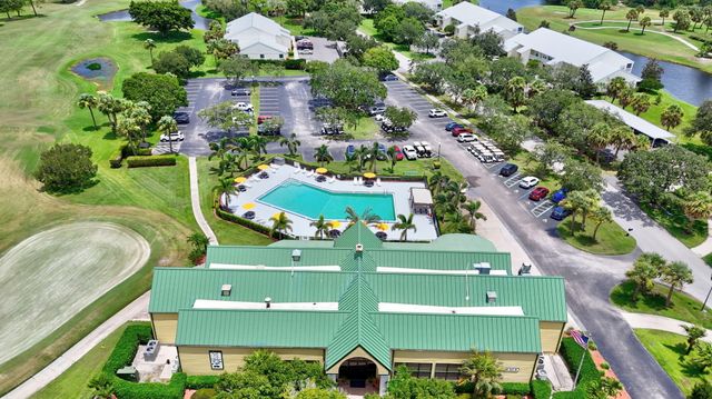 4062 Garden Villas Court, Fort Pierce, FL 34982