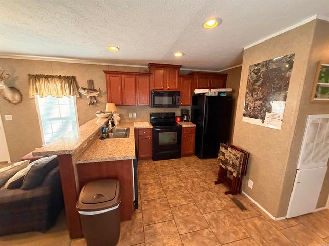 1305 Jones Island Road, Georgetown, AR 72143