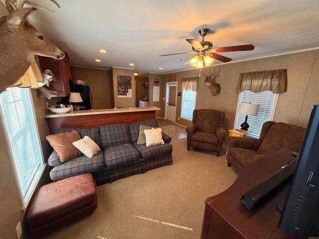 1305 Jones Island Road, Georgetown, AR 72143