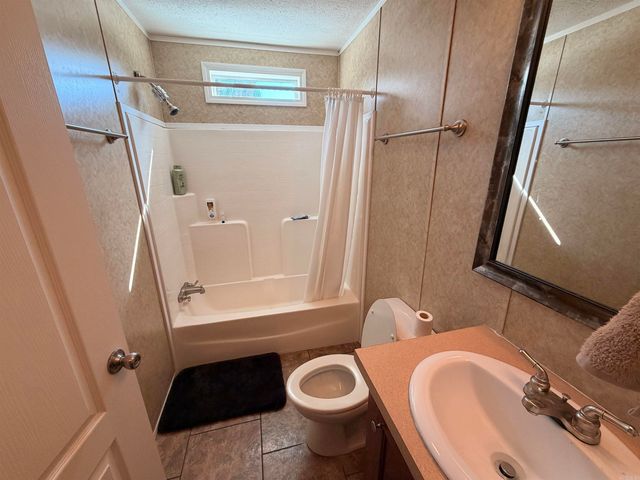 1305 Jones Island Road, Georgetown, AR 72143