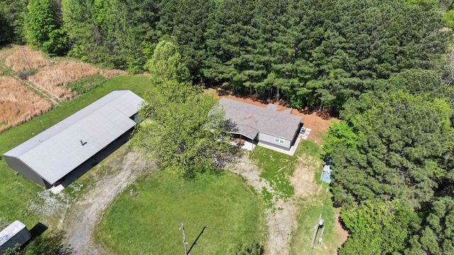 1305 Jones Island Road, Georgetown, AR 72143