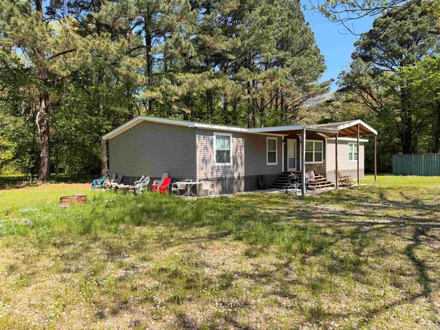 1305 Jones Island Road, Georgetown, AR 72143