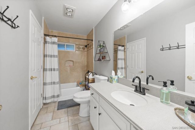 15439 Still Brook Ln, Pauma Valley, CA 92061