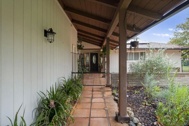 15439 Still Brook Ln, Pauma Valley, CA 92061