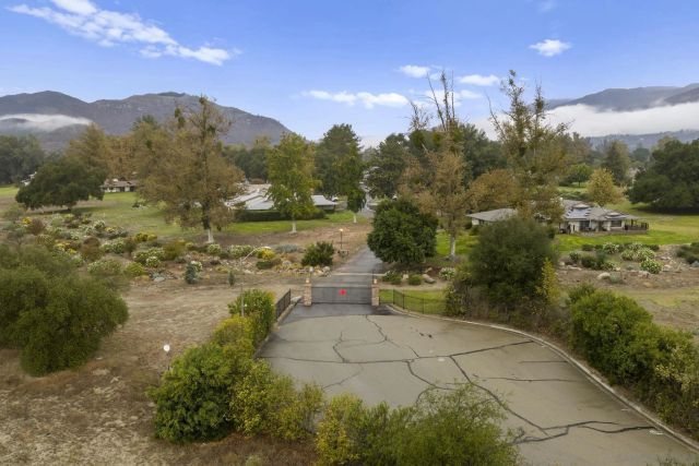 15439 Still Brook Ln, Pauma Valley, CA 92061