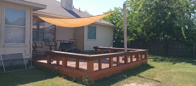 261 Amber Ash DR, Kyle, TX 78640