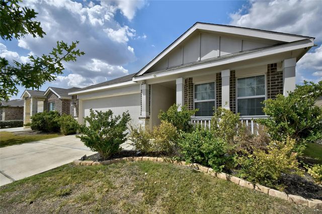 2060 Meadow Pipit DR, New Braunfels, TX 78130