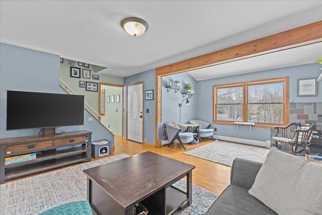 83 Deer Run Lane, Westford, VT 05494