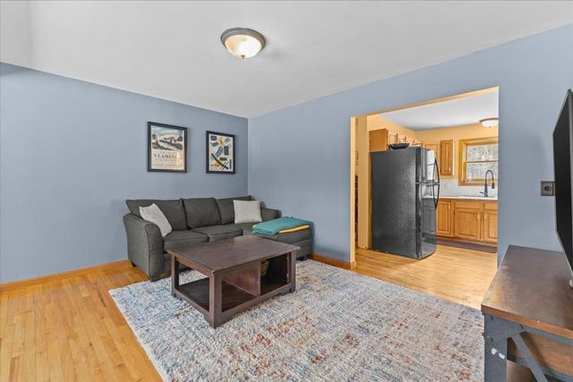 83 Deer Run Lane, Westford, VT 05494