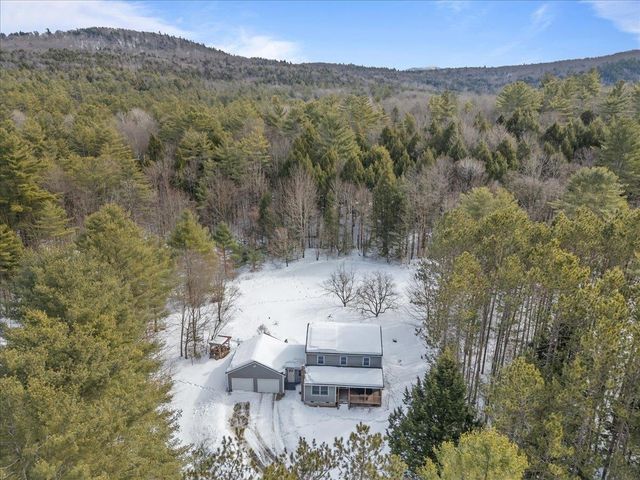 83 Deer Run Lane, Westford, VT 05494