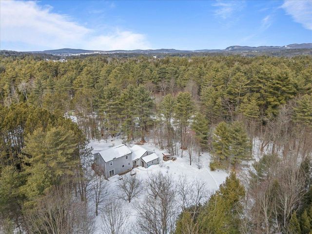 83 Deer Run Lane, Westford, VT 05494