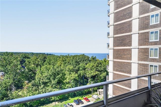 12900 Lake Avenue 1414, Lakewood, OH 44107