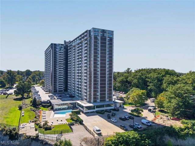 12900 Lake Avenue 1414, Lakewood, OH 44107