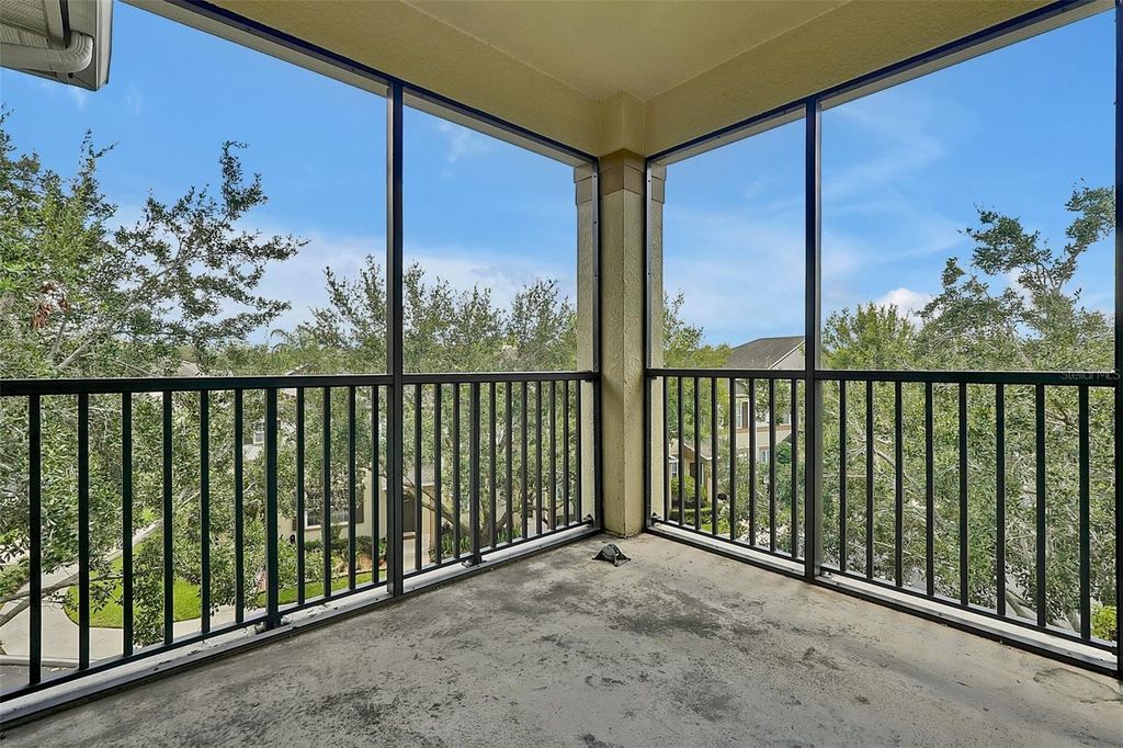 Image 16 of property listing at 11564 MIZZON DRIVE 930, Windermere, FL 34786