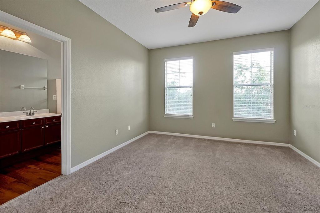 Image 18 of property listing at 11564 MIZZON DRIVE 930, Windermere, FL 34786