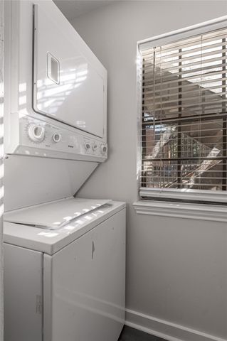 2401 Sycamore Avenue E2, Huntsville, TX 77340