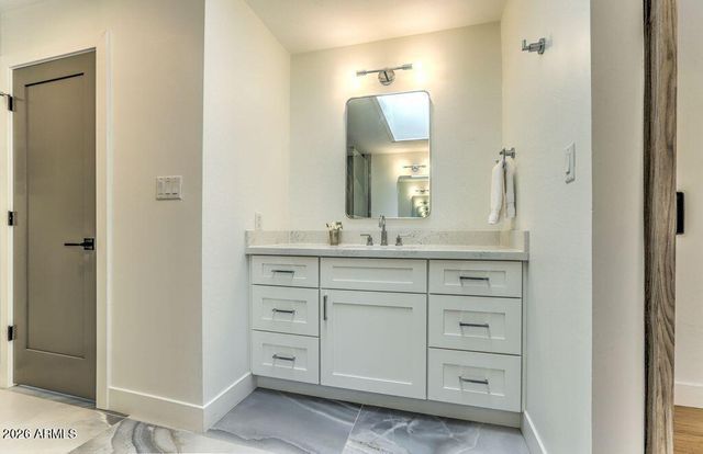2044 E SMOKETREE Drive, Carefree, AZ 85377