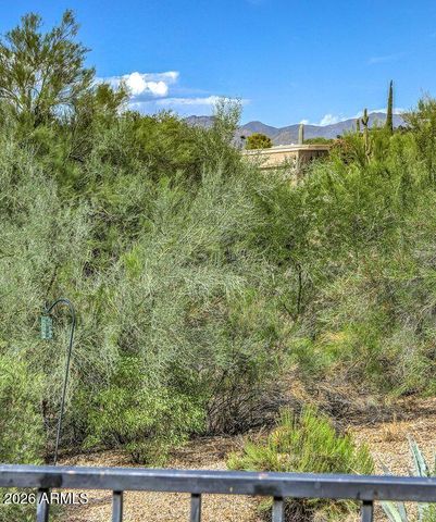 2044 E SMOKETREE Drive, Carefree, AZ 85377